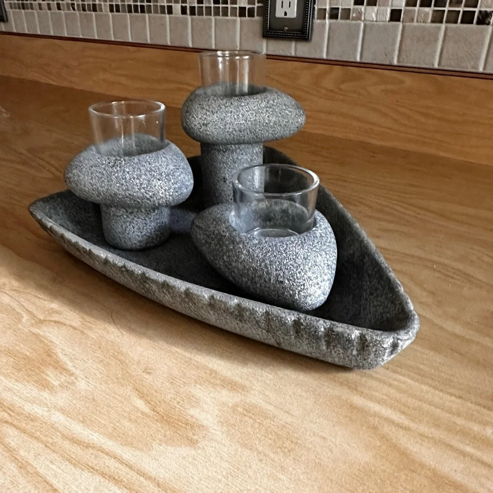 PartyLite Living StonesTextured Gray candle Decorative home decor - Picture 3 of 17